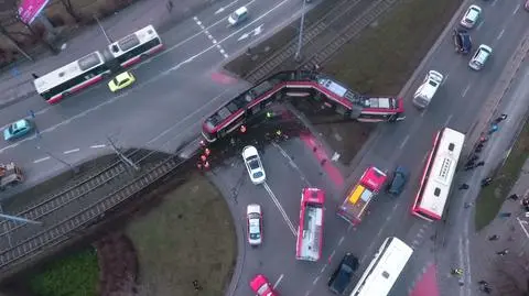 Gdańsk. Zderzenie tramwaju z samochodem