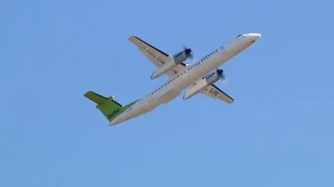 Premier zapowiada rozbudowę portu lotniczego w Radomiu