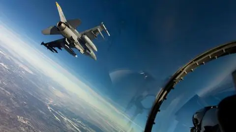 F-16 roztrzaskał się w Arizonie. Piloci przeżyli