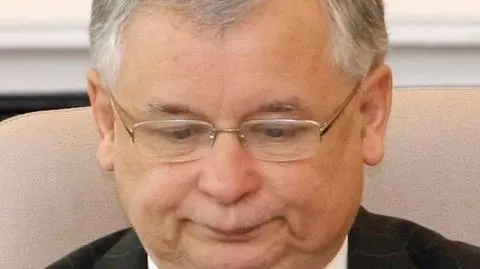 Premier przerwał urlop