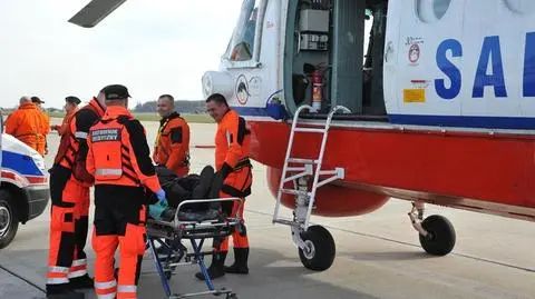 Wojskowy śmigłowiec leciał po nurka. Za szybko się wynurzył?