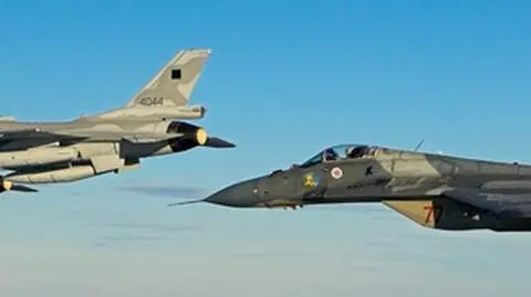 F-16 na poligonie większym niż pół Polski. Postrzelają sobie