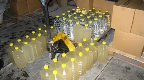 1305 litrów spirytusu w nielegalnej rozlewni