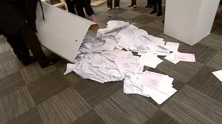 Politycy PiS mówią, że "mają prawo" sprawdzić, czy wybory prezydenckie zostaną przeprowadzone w uczciwy sposób