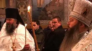 Dziś, dwa tygodnie po rzymskich katolikach, wyznawcy prawosławia i innych obrządków wschodnich obchodzą pierwszy dzień świąt Bożego Narodzenia. Z tej okazji na wschodzie Polski nieczynne będą niektóre urzędy i szkoły.(TVN24)