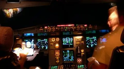 W kokpicie doszło do bójki?