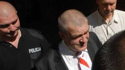 Łyżwiński przywitany okrzykami "pedofil"