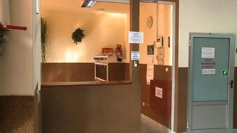 Podsłuch znaleziono m.in. w kasie basenu w Kłobucku