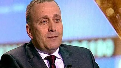 Schetyna: za dużo etatów związkowych