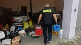 Policjanci znaleźli narzędzia, telewizor, rower i sprzęt wędkarski