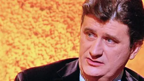 "Krzaklewski to kołek, który przebije serce Kaczyńskich"