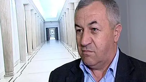 Poseł Mojzesowicz krytykuje władze partii za kształt list wyborczych do PE
