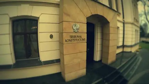 Czy władza chce naprawiać sądy - łamiąc przy tym konstytucję?