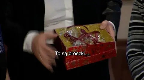 Nowe broszki Szydło