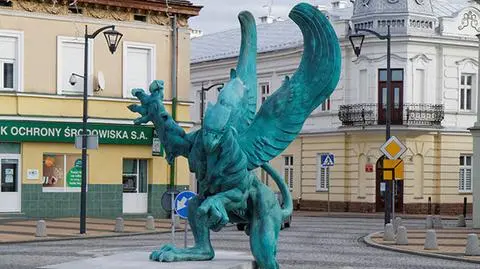 Gryf w Mielcu budzi kontrowersje