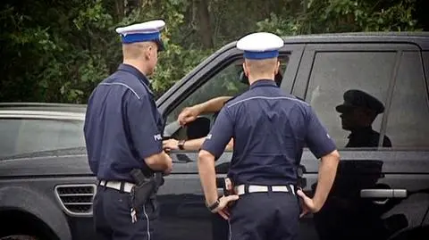 Czech z promilami spowodował kolizję. "Zapatrzył się na radiowóz"
