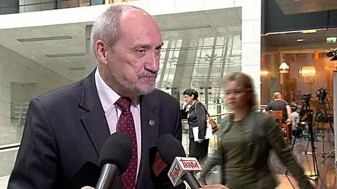 Prokurator ma dość sprawy Macierewicza. Porzuca śledztwo tuż przed jego zakończeniem