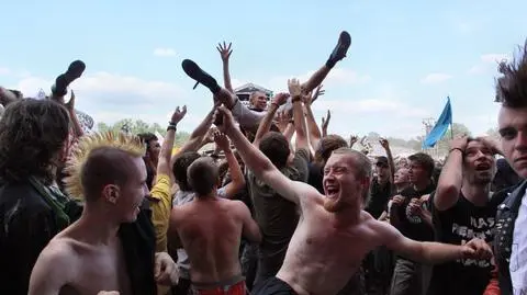"Bawcie się bezpiecznie".  Woodstock rozpoczęty