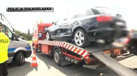 Nalot na giełdę samochodów