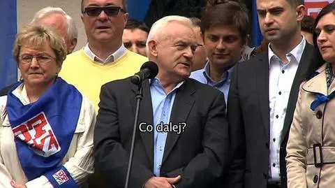 Miller przemawiał na pochodzie. Z tyłu podpowiadał mu sufler 