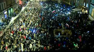 W ponad 70 państwach kryzys demokracji się pogłębił