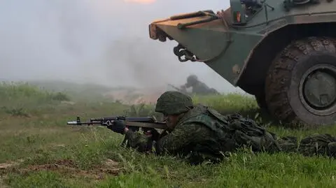 Prowokacyjne przeloty rosyjskich samolotów nad okrętem NATO na Bałtyku
