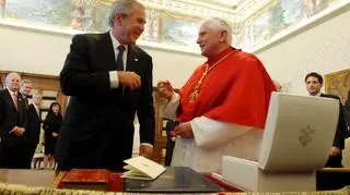 Prezydent USA George Bush z wizytą Watykanie. Było to pierwsze spotkanie Ojca świętego Bendedykta XVI z amerykańskim przywódcą.