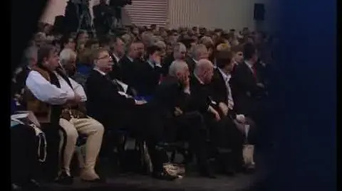 Kongres PiS przez dziurkę od klucza