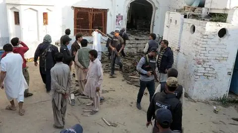 Zamach w Pakistanie. Bomba w meczecie