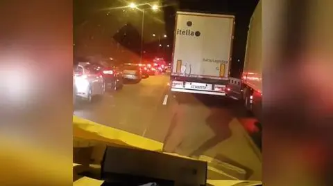 Kierowcy nie utworzyli "korytarza życia"