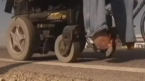 Jak Forrest Gump. Tylko na wózku