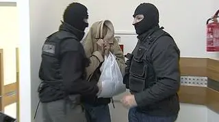 Znachor pozostaje na wolności