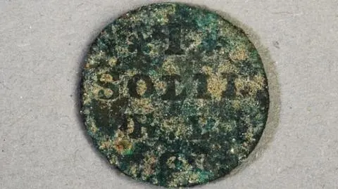 Archeolodzy znaleźli skarby pod starym rynkiem
