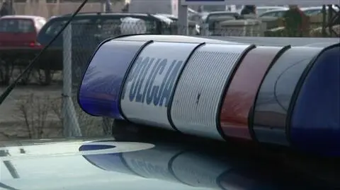 Wysiadł z samochodu na obwodnicy. Potrąciła go ciężarówka