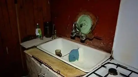 Wybiorą zdrowie 
syna czy mieszkanie?