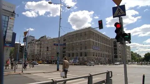 Część zielonych strzałek zniknie ze skrzyżowań Warszawy