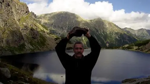 "Chcę żeby Rysy miały 2500 m n.p.m."
I tak kamień po kamieniu od 1986 roku
