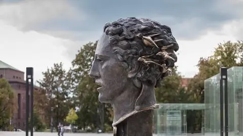 We Wrocławiu szukają pięknej Eurydyki. Jej twarz wykują w brązie