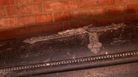 Szczecin: mają zasypać grób, który odsłoniła ziemia