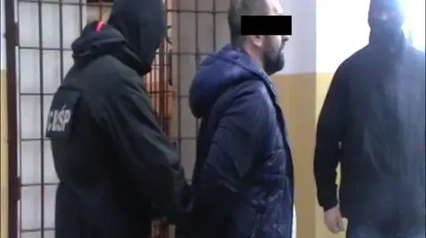 Wyłudzali pieniądze "na policjanta". CBŚP rozbiło szajkę
