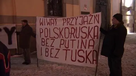 Demonstranci skandowali hasła antyrządowe