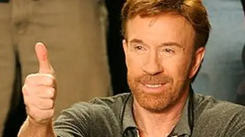 Gingrich wsparty kopem z półobrotu