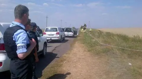 "Aby tam dotrzeć, wykorzystali nową trasę". Eksperci przy wraku, minuta ciszy