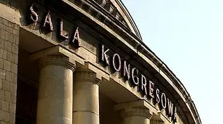 Po przeprowadzeniu ekspertyz rzeczoznawcy dopuścili do eksploatacji Sale Kongresową