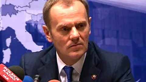 Tusk o redukcji emisji CO2