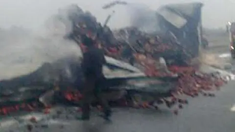 Płonące owoce na A4