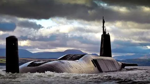 Według mediów próba miała nastąpić na HMS Vengeance. Na nagraniu amerykańska próba z rakietami typu Trident II