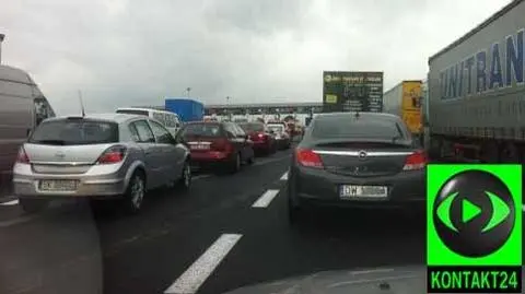 Korki przed bramkami na A4