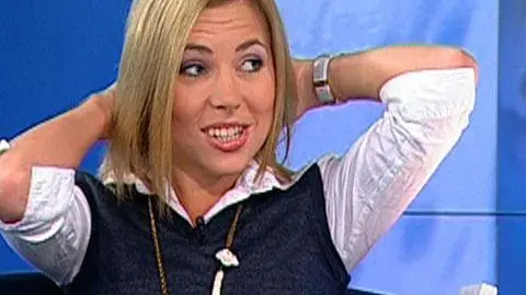 Aleksandra Kwaśniewska chwali się sukcesem w dyktandzie
