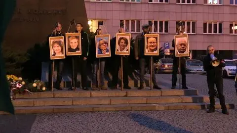 Judge&#039;s assistant Jakub K., who took part in hanging of pictures of politicians on gallows happening, provided legal advice to the organizers of the infamous "Hitler&#039;s birthday" party in a forest